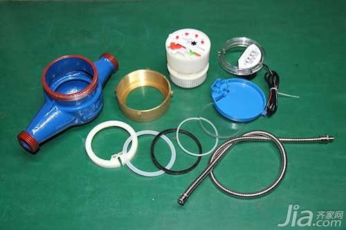 智能家居設備簡介 智能燈泡與智能水表